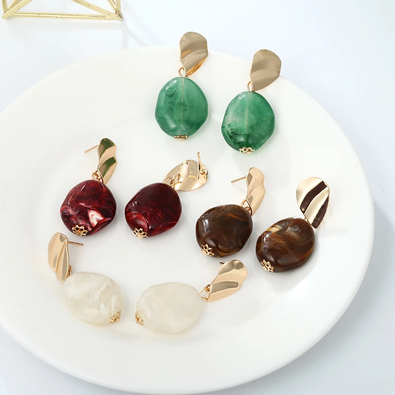 2019 New Irregular Round Earrings Women's Simple Temperament Acrylic Earrings Pendant Female Korean Version Of Earrings Jewelry
2019 New Irregular Round Earrings Women's Simple Temperament Acrylic Earrings Pendant Female Korean Version Of Earrings Jewelry