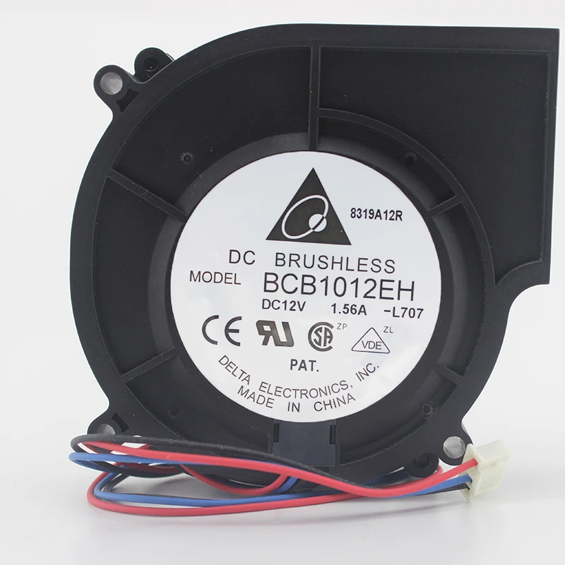 Новый оригинальный 3510 3,5 см 5V0.20A двойной шар большой воздушный вентилятор AFB03505UHA
Новый оригинальный 3510 3,5 см 5V0.20A двойной шар большой воздушный вентилятор AFB03505UHA