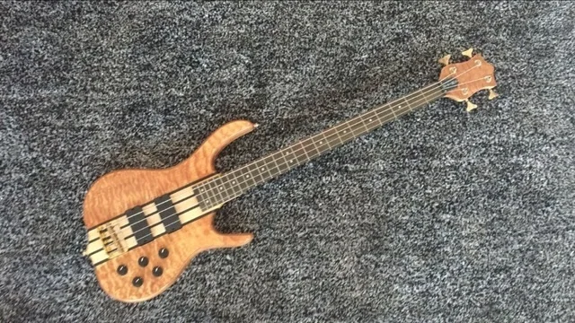 4 strings smith bass guitar 4 string ken smith electric bass with gold hardware Free Shipping
4 strings smith bass guitar 4 string ken smith electric bass with gold hardware Free Shipping