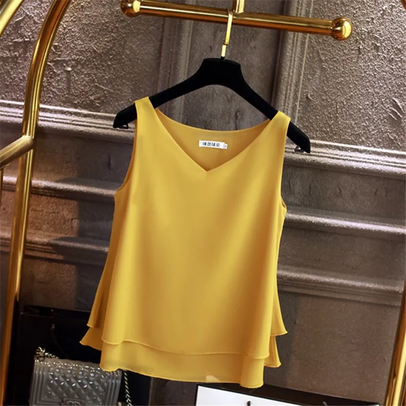 2019 Fashion Brand Women's blouse Summer sleeveless Chiffon shirt Solid V-neck Casual blouse Plus Size 4XL Loose Female Top
2019 Fashion Brand Women's blouse Summer sleeveless Chiffon shirt Solid V-neck Casual blouse Plus Size 4XL Loose Female Top