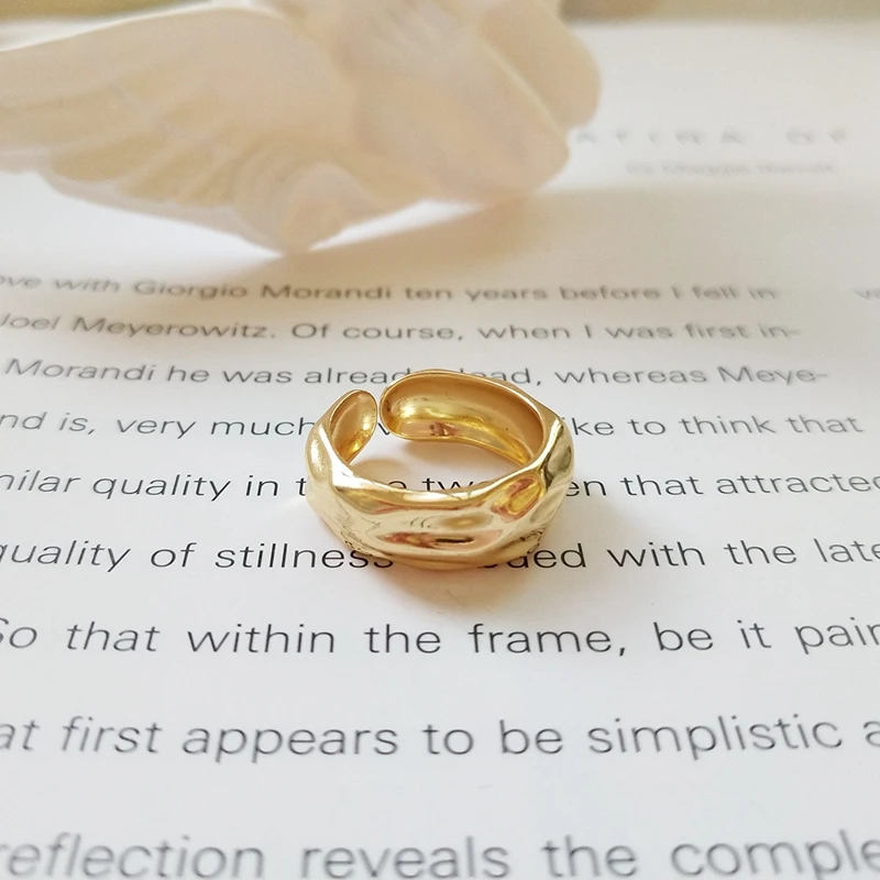 Water wave 925 sterling silver gold color rings designer works simple element design personality rings for women fashio jewelry
Water wave 925 sterling silver gold color rings designer works simple element design personality rings for women fashio jewelry