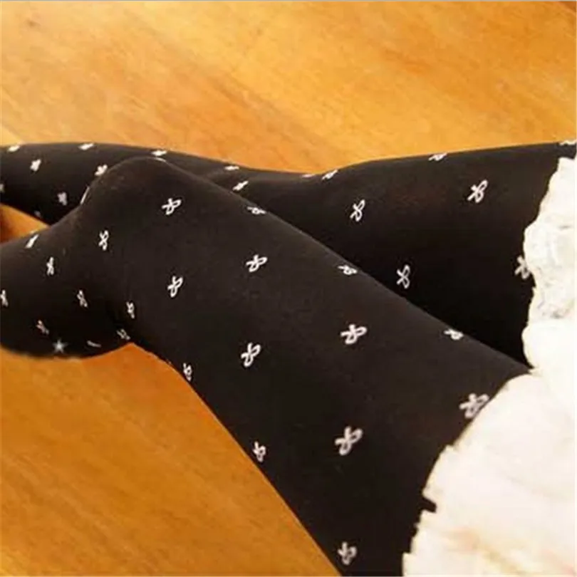 YRRETY Winter Women's Sexy Fashion Solid Color Leggings Warm Leggings High Waist Thick Velvet Legging Solid Bowknot Pantyhose
YRRETY Winter Women's Sexy Fashion Solid Color Leggings Warm Leggings High Waist Thick Velvet Legging Solid Bowknot Pantyhose