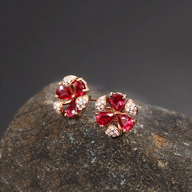 Free shipping European and American Fashion Red Crystal Women Earrings Simple Wild Temperament Geometric Jewelry
Free shipping European and American Fashion Red Crystal Women Earrings Simple Wild Temperament Geometric Jewelry