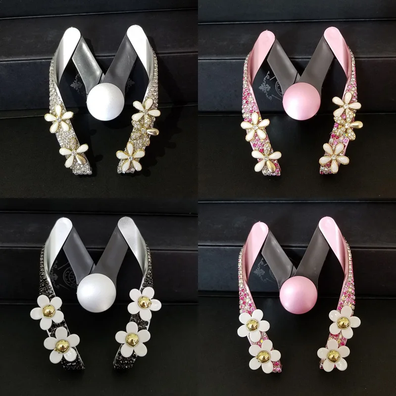 Flower Diamond Rhinestone Car Phone Holder For Mobile Phone Universal Air Vent Mounts Clip Holder GPS Holder Adjustable Styling
Flower Diamond Rhinestone Car Phone Holder For Mobile Phone Universal Air Vent Mounts Clip Holder GPS Holder Adjustable Styling