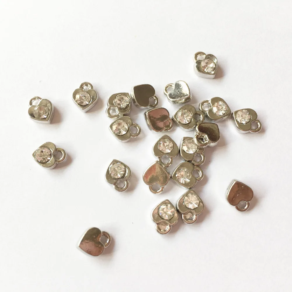 20PCs 6*7MM Silver Color Alloy Crystal Rhinestone Love Heart Shape Floating Pendant Charms Fit Bracelet Earring
20PCs 6*7MM Silver Color Alloy Crystal Rhinestone Love Heart Shape Floating Pendant Charms Fit Bracelet Earring