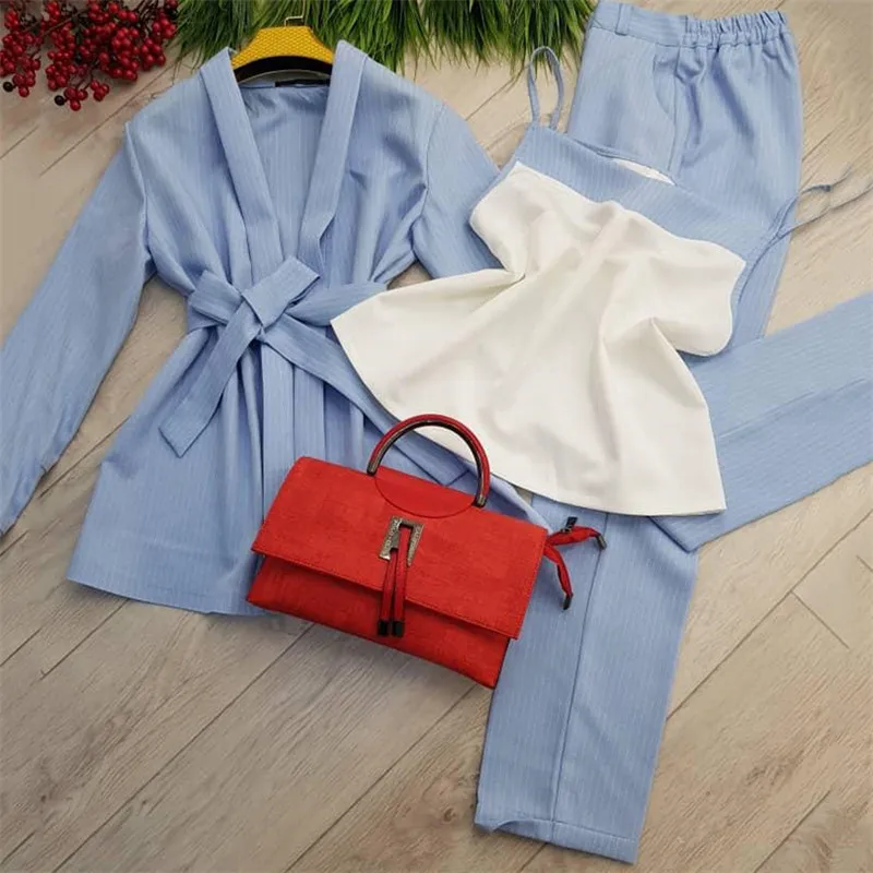 New Runway Blue Stripe Blazers Suit 3 Piece Set Women Jacket + Vest Pants Women's Slim Blazer and Jacket 2019 office lady suits
New Runway Blue Stripe Blazers Suit 3 Piece Set Women Jacket + Vest Pants Women's Slim Blazer and Jacket 2019 office lady suits