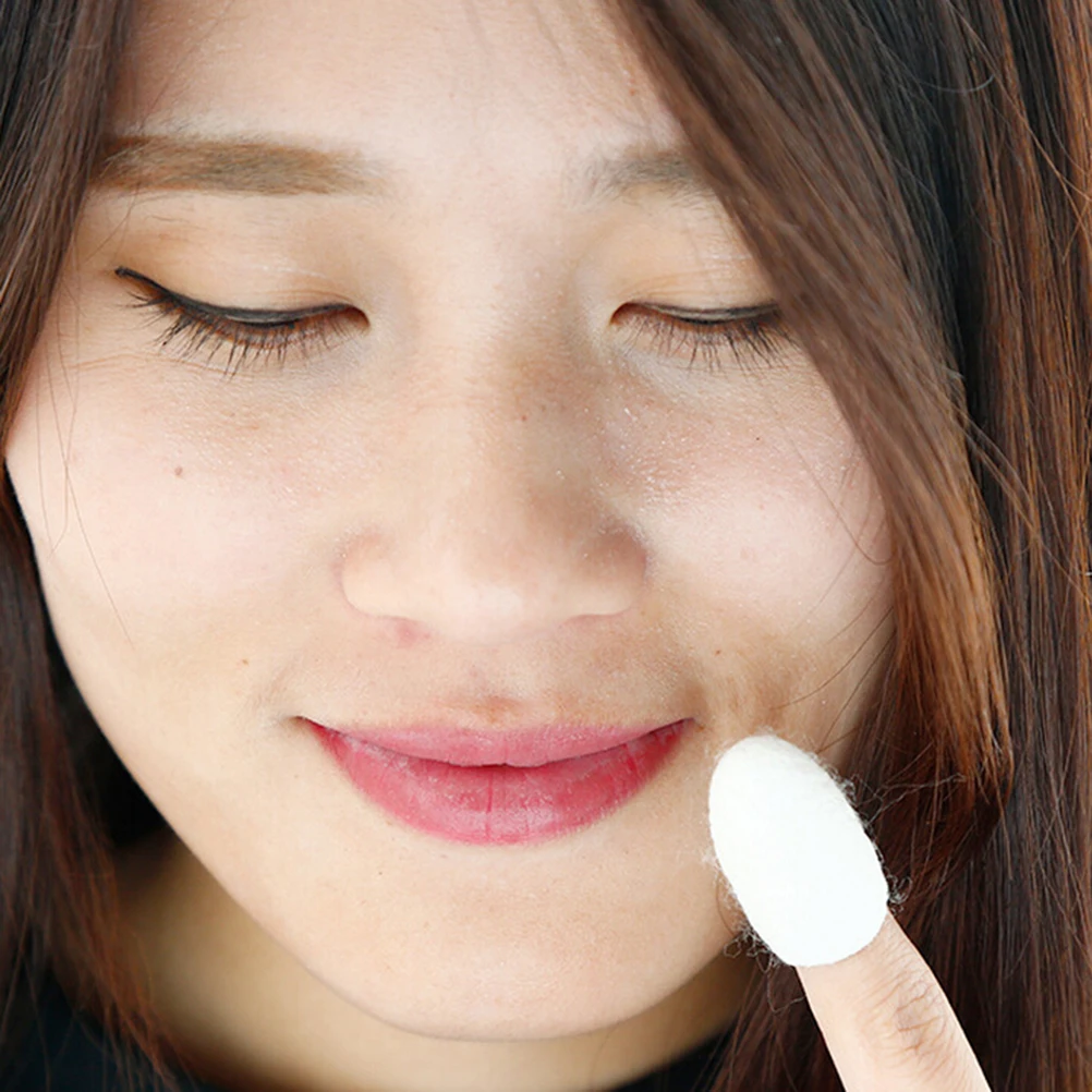 30Pcs Finger cotton pads Natural Silkworm Cocoons Ball Exfoliating Scrub Blackhead Peel Off Face Cleaning
30Pcs Finger cotton pads Natural Silkworm Cocoons Ball Exfoliating Scrub Blackhead Peel Off Face Cleaning