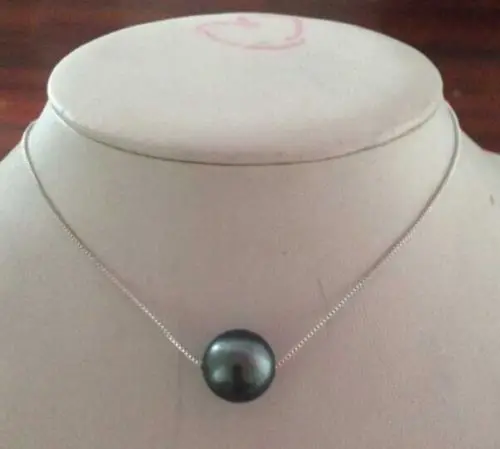 Free Shipping >>>>> AAA 11mm natural tahitian peacock green pearl necklace 18inch
Free Shipping >>>>> AAA 11mm natural tahitian peacock green pearl necklace 18inch