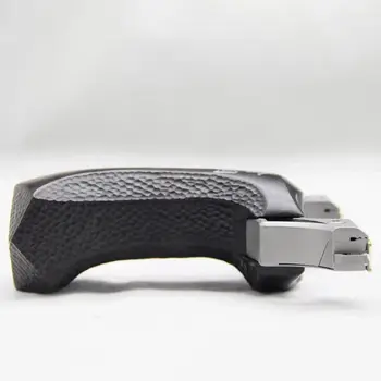 High quality titanium steel slingshot catapult aiming shooting ejection accurate shooting outdoor hunting accessories
High quality titanium steel slingshot catapult aiming shooting ejection accurate shooting outdoor hunting accessories