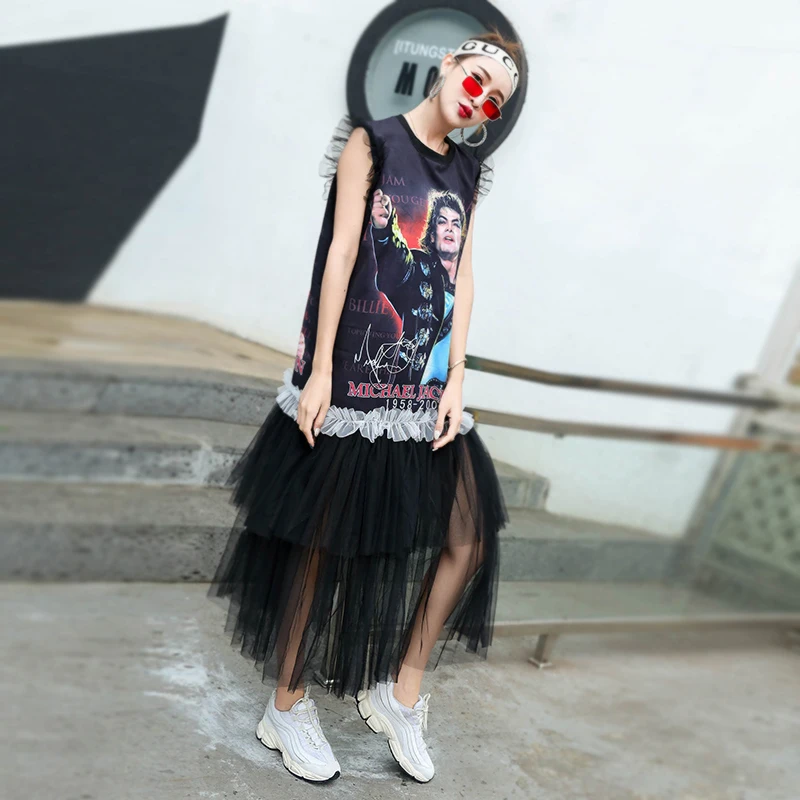 Thai Tide brand personality dress long figure stitching net sand heavy work lace 2018 summer new strap ladies dress
Thai Tide brand personality dress long figure stitching net sand heavy work lace 2018 summer new strap ladies dress