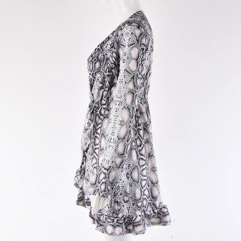 9590395656_2020384570