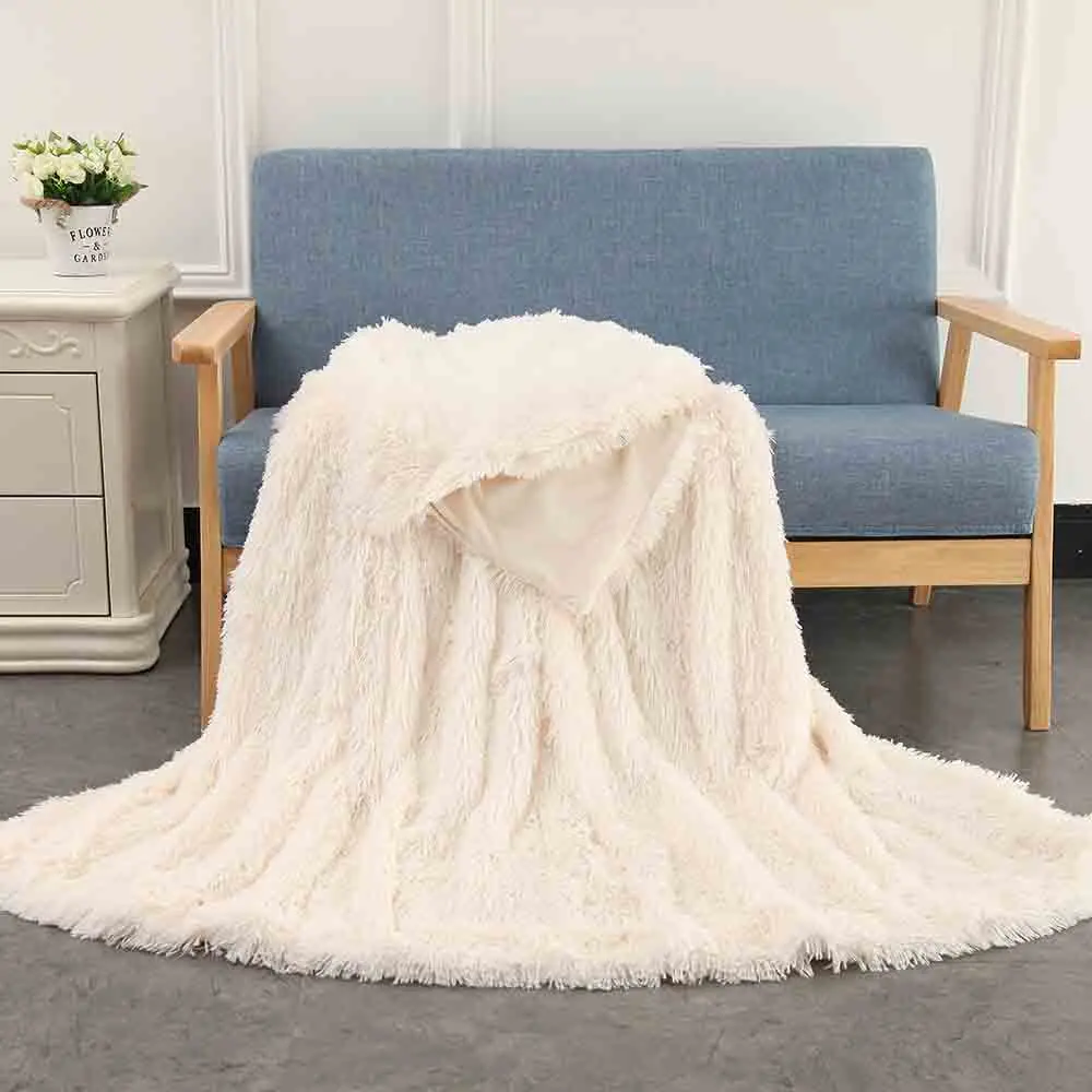 WINLIFE Super Soft Long Shaggy Fuzzy Fur Faux Fur Warm Elegant Cozy With Fluffy Sherpa Throw Blanket
WINLIFE Super Soft Long Shaggy Fuzzy Fur Faux Fur Warm Elegant Cozy With Fluffy Sherpa Throw Blanket