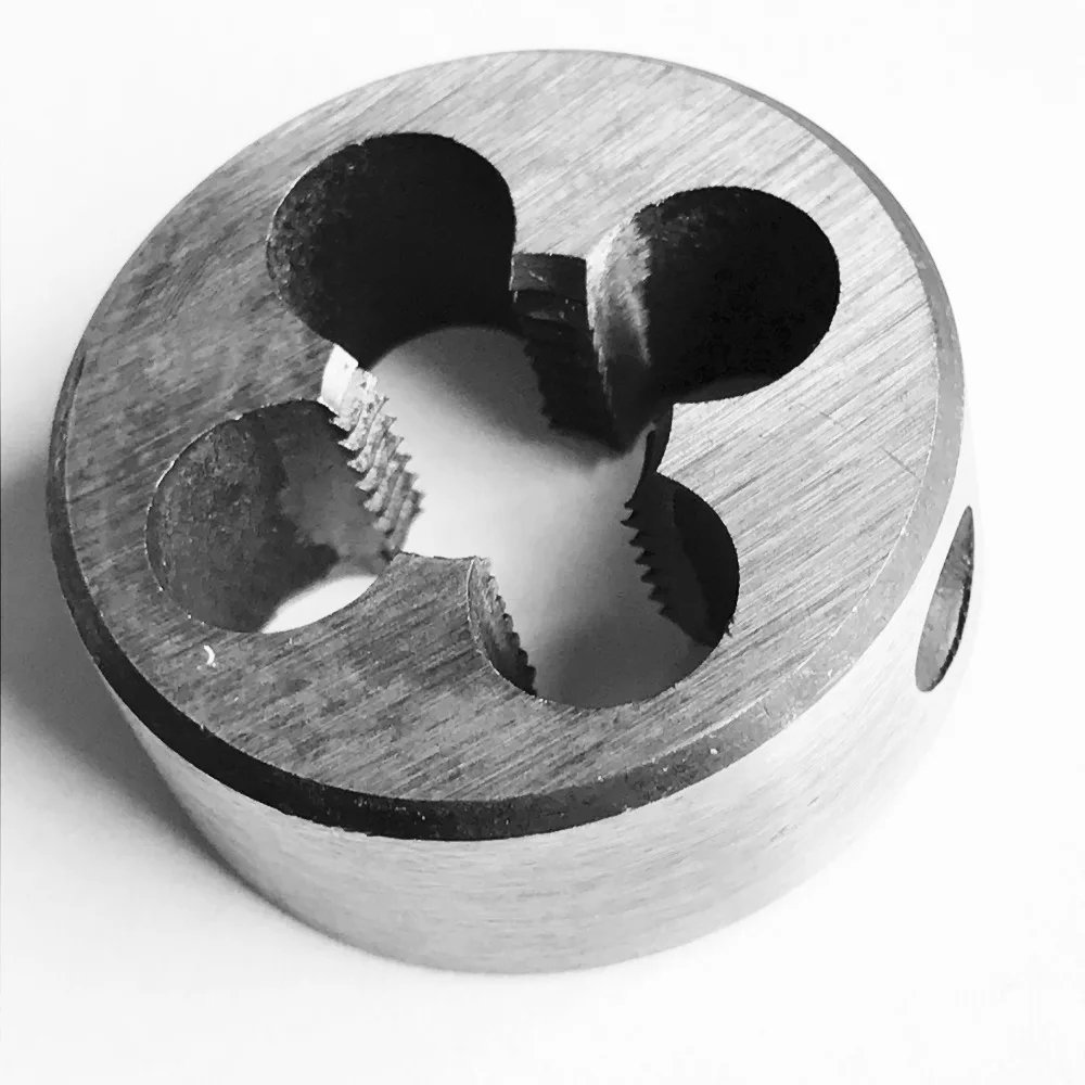 Free shipping of 1PCS NPS 3/4-14 manual straight pipe threading Die threading tools model engineer thread Maker for water pipe
Free shipping of 1PCS NPS 3/4-14 manual straight pipe threading Die threading tools model engineer thread Maker for water pipe