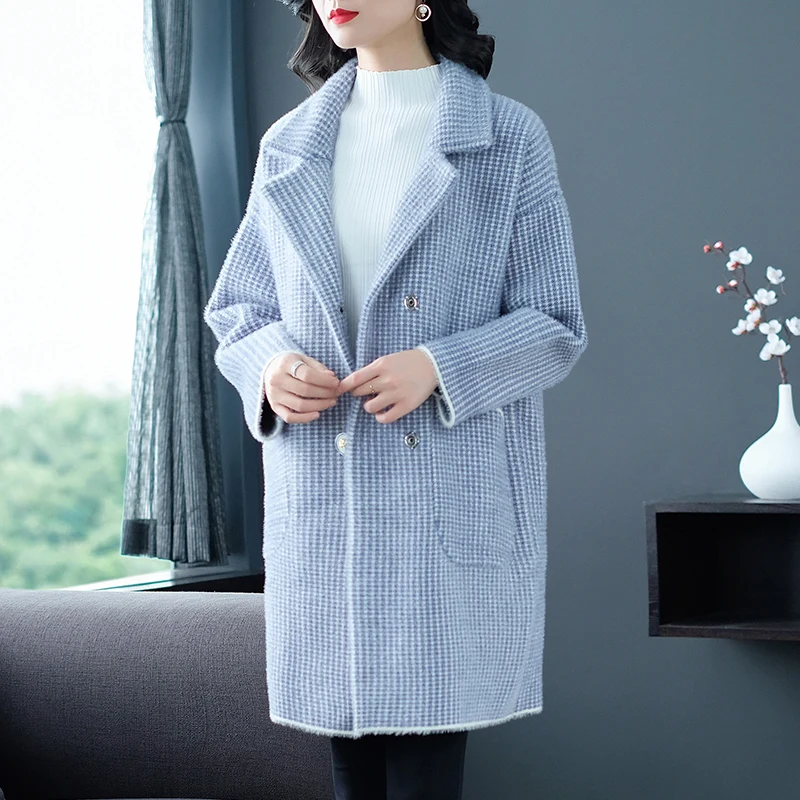 JANELUXURY Brand Women's Casual Wild Coat 2019 Autumn Winter Imitation Water Velvet Polka Dot Lapel Coat Thickened Outerware 3XL
JANELUXURY Brand Women's Casual Wild Coat 2019 Autumn Winter Imitation Water Velvet Polka Dot Lapel Coat Thickened Outerware 3XL