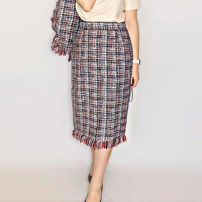 Tweed Skirt Women Red Plaid 2019 Spring / autumn women's Skirt Ladies Weaving in a long skirt(Slits skirt later)
Tweed Skirt Women Red Plaid 2019 Spring / autumn women's Skirt Ladies Weaving in a long skirt(Slits skirt later)