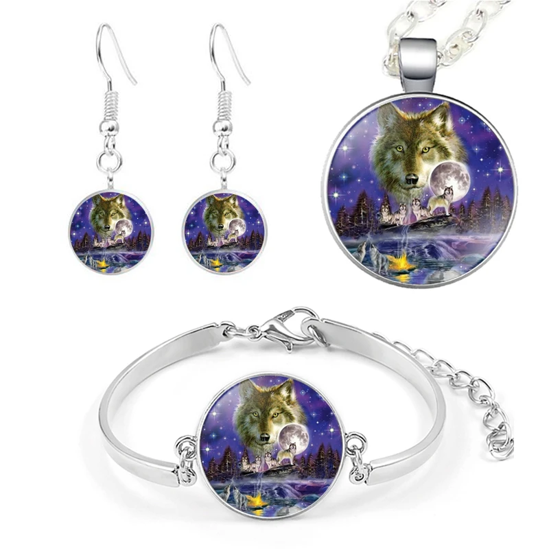4PCS Wolf and Full Moon Jewelry Set Animal Jewelry Necklace Pendant Bracelet Earrings Birthday Holiday Anniversary Gift Jewelry
4PCS Wolf and Full Moon Jewelry Set Animal Jewelry Necklace Pendant Bracelet Earrings Birthday Holiday Anniversary Gift Jewelry