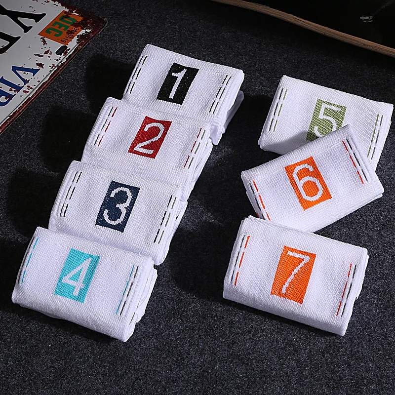 7 Pairs Summer Cotton Breathable Style Men'S Womens Socks 7 Days of The Week Ankle Socks Men Gifts
7 Pairs Summer Cotton Breathable Style Men'S Womens Socks 7 Days of The Week Ankle Socks Men Gifts