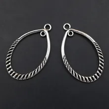 8pcs Silver Color Hollow Oval Exaggerated Raindrop Pendant DIY Ms. Necklace Bracelet Earring Charm Jewelry Findings 43*26mm
8pcs Silver Color Hollow Oval Exaggerated Raindrop Pendant DIY Ms. Necklace Bracelet Earring Charm Jewelry Findings 43*26mm