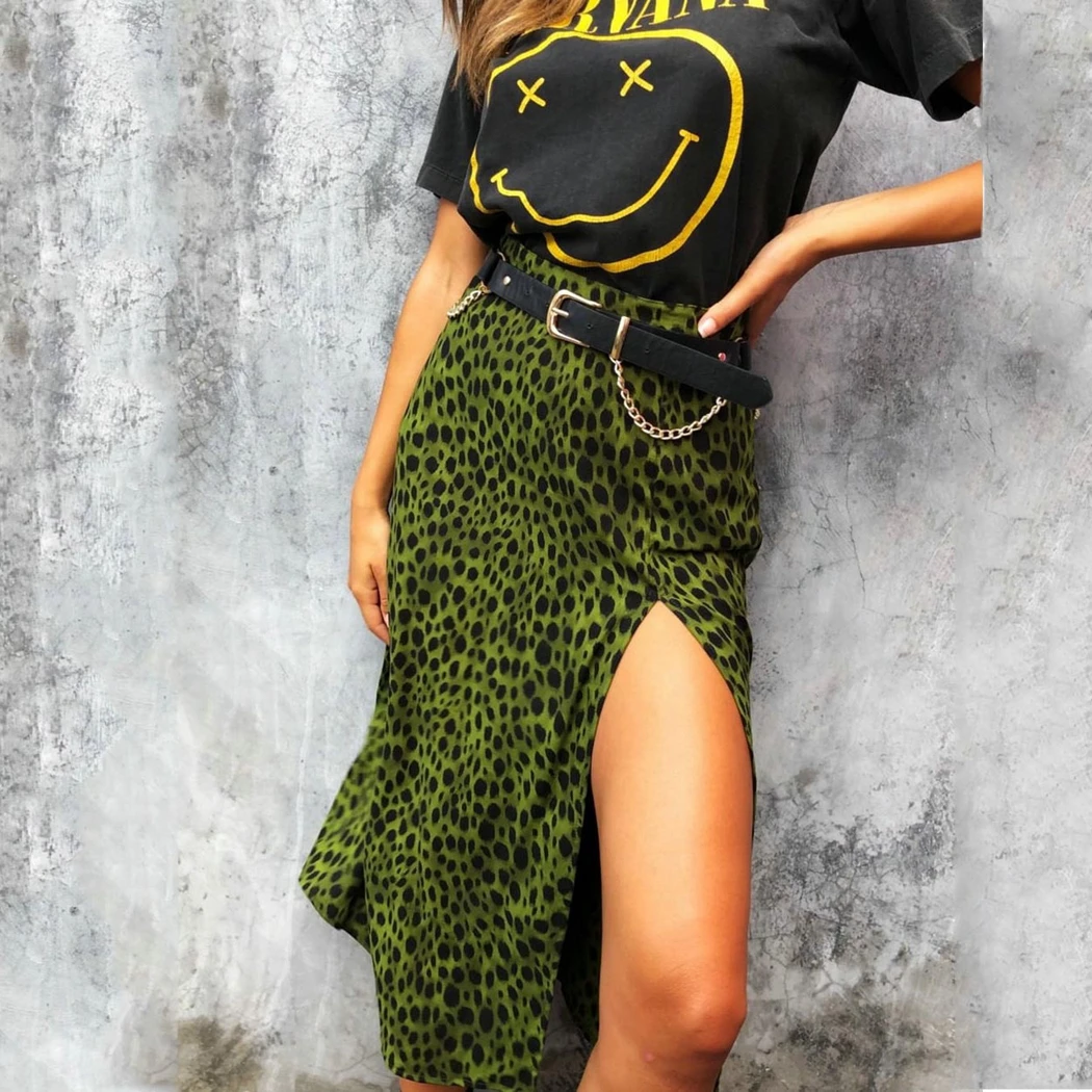 Women Leopard Print Long Skirt Sexy High Waist Slit Midi Skirts Streetwear Summer Autumn Party Club Skirts Bodycon Jupe Femme
Women Leopard Print Long Skirt Sexy High Waist Slit Midi Skirts Streetwear Summer Autumn Party Club Skirts Bodycon Jupe Femme