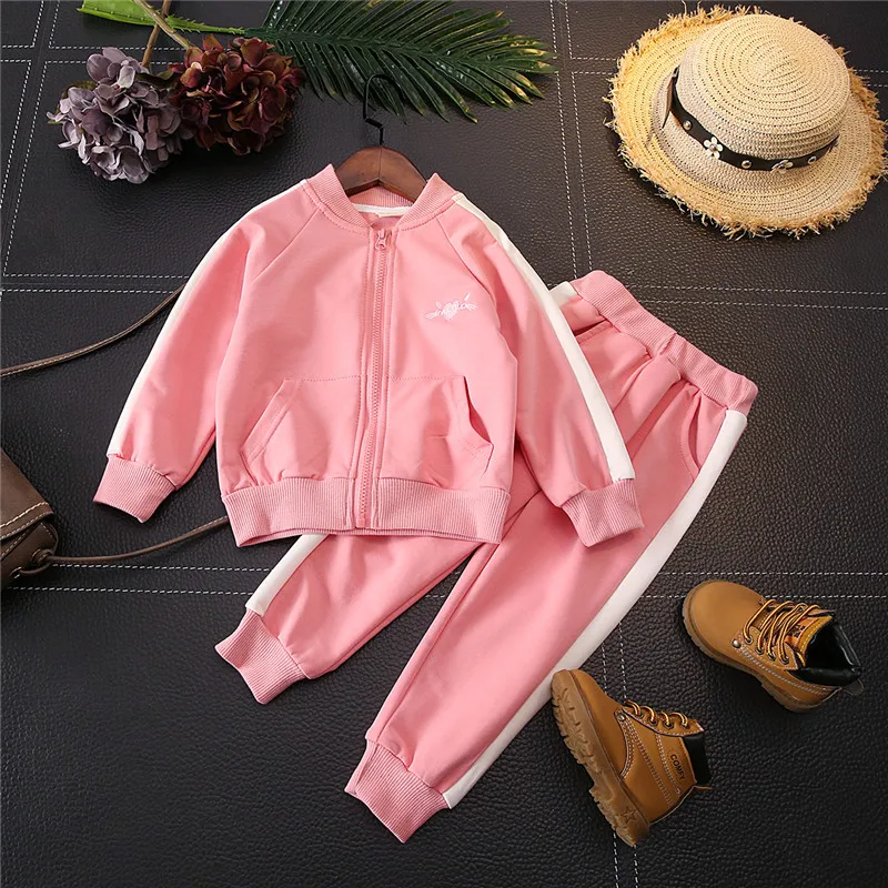 2018 Spring Autumn Girls Fashion Causal O Neck Love Embroidery Long Sleeve Elastic Waist Pants 2Piece Set Kids Baby Sports Suit
2018 Spring Autumn Girls Fashion Causal O Neck Love Embroidery Long Sleeve Elastic Waist Pants 2Piece Set Kids Baby Sports Suit
