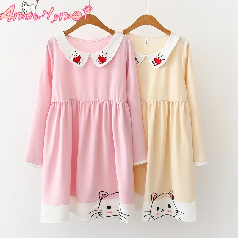 Japanese Style Mori Girl Cute Cat Embroidery Loose Peter Pan Collar Short Sleeve Dress 2019 Spring Women Kawaii Lolita Dress
Japanese Style Mori Girl Cute Cat Embroidery Loose Peter Pan Collar Short Sleeve Dress 2019 Spring Women Kawaii Lolita Dress