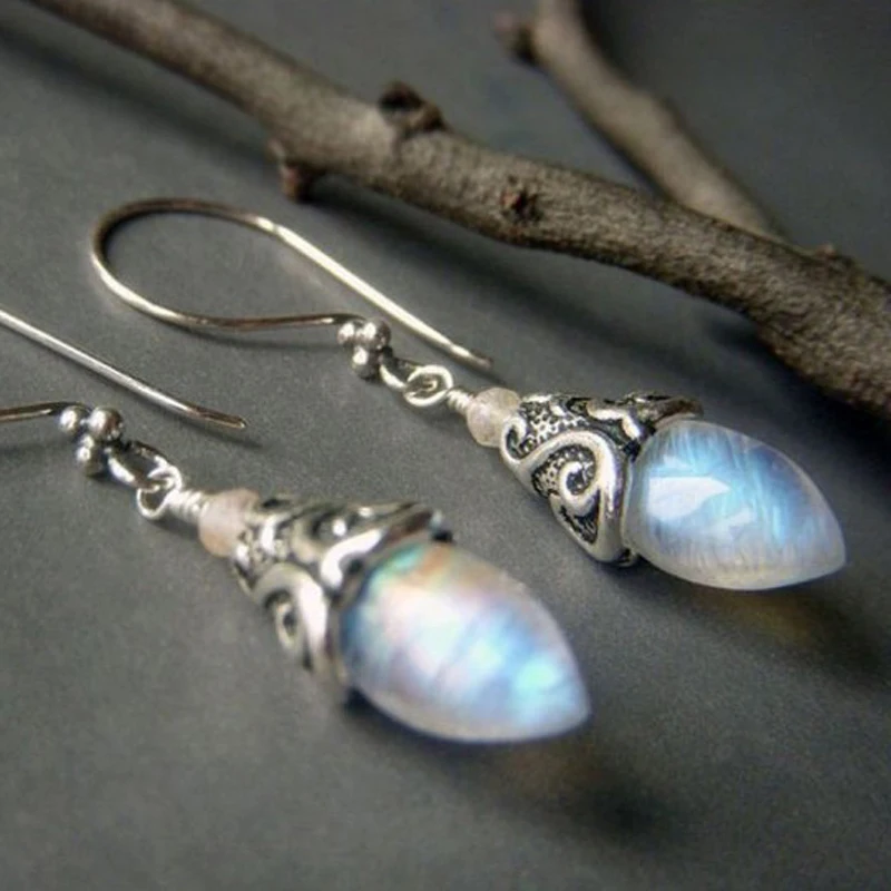 Ethnic Carved Vintage Crystal Moonstone Teardrop Earrings for Women Wedding Dangle Earring Bohemia Statement Earrings Jewelry
Ethnic Carved Vintage Crystal Moonstone Teardrop Earrings for Women Wedding Dangle Earring Bohemia Statement Earrings Jewelry