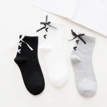 New Harajuku Style Bow Fashion Ribbon Retro Black and White Cute Student Comfort Joker Breathable Kawaii Women Socks Casual
New Harajuku Style Bow Fashion Ribbon Retro Black and White Cute Student Comfort Joker Breathable Kawaii Women Socks Casual