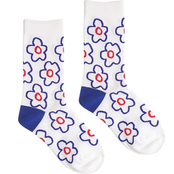 Fashion Trend Cute Cartoon Socks Small Flowers Unisex Casual 5 Colors Combed Cotton Funny Socks Happy
Fashion Trend Cute Cartoon Socks Small Flowers Unisex Casual 5 Colors Combed Cotton Funny Socks Happy