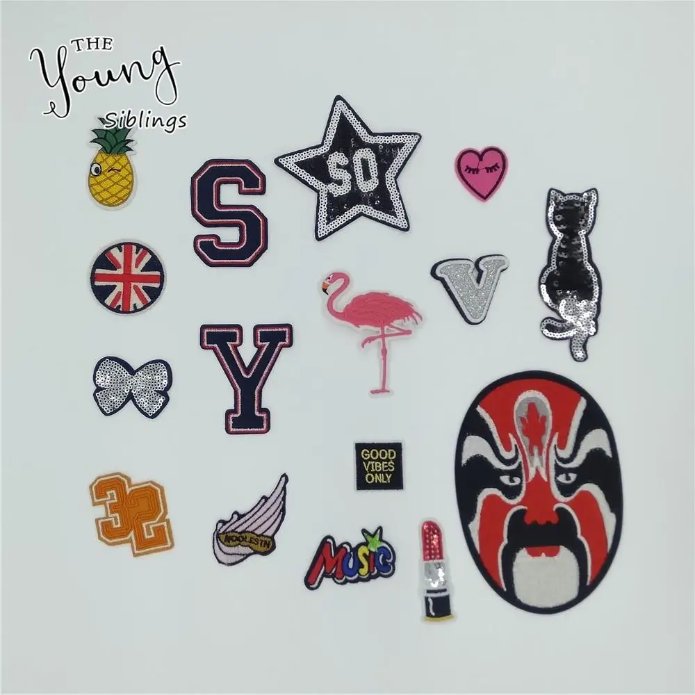 Fashion style Kids Hot melt adhesive Applique Fabric Cartoon Embroidery Stripes patches Badges DIY Clothing Accessory C847-C884
Fashion style Kids Hot melt adhesive Applique Fabric Cartoon Embroidery Stripes patches Badges DIY Clothing Accessory C847-C884