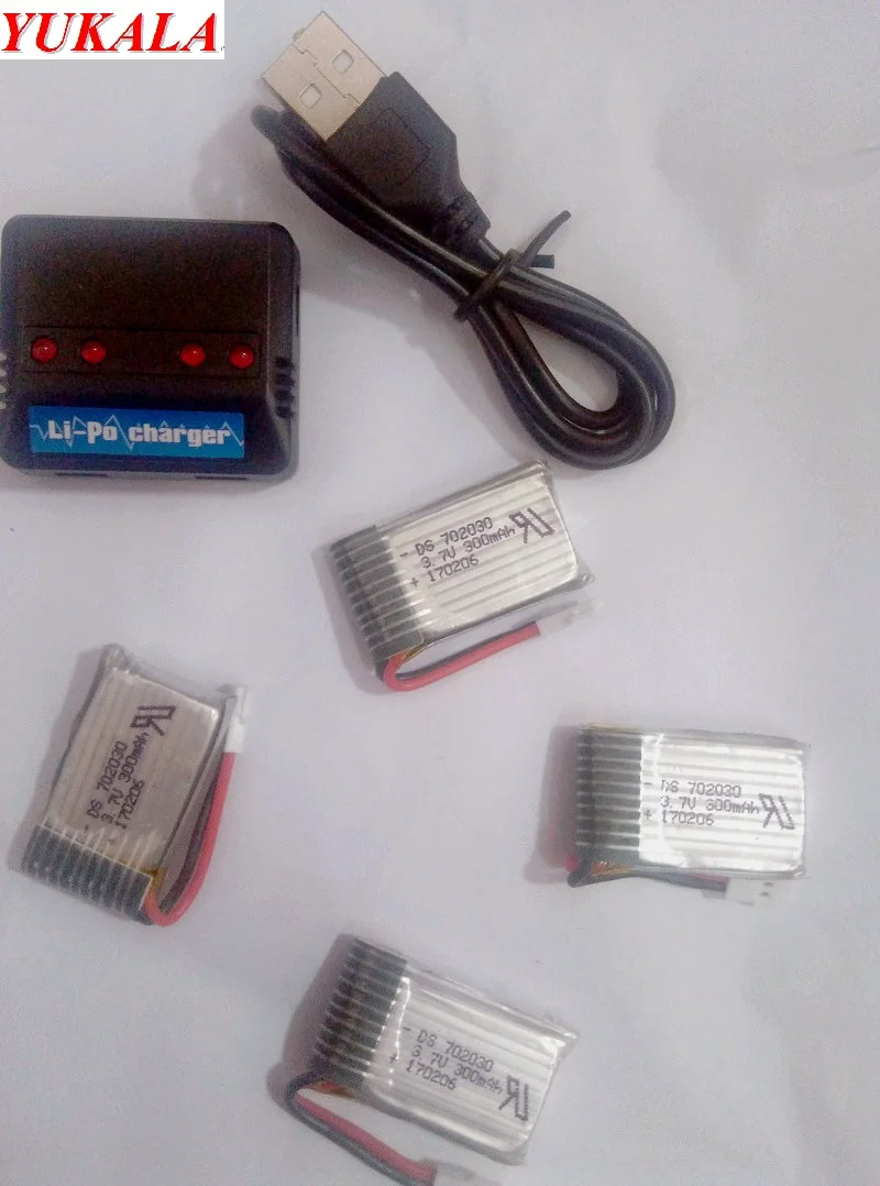U816 U816A U830 F180 3,7 в 300 мАч литий-полимерный аккумулятор * 4 шт. + зарядное устройство 4 в 1 5 шт./лот
U816 U816A U830 F180 3,7 в 300 мАч литий-полимерный аккумулятор * 4 шт. + зарядное устройство 4 в 1 5 шт./лот