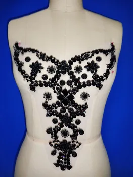 Free shipping 30*28cm handmade crystal patches trim sew on black rhinestones applique for dress accessories
Free shipping 30*28cm handmade crystal patches trim sew on black rhinestones applique for dress accessories