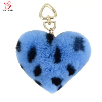 2020 real rabbit fur fashion love heart shape keychain cute soft pompon pendant phone car bag charm label key ring girl gift
2020 real rabbit fur fashion love heart shape keychain cute soft pompon pendant phone car bag charm label key ring girl gift