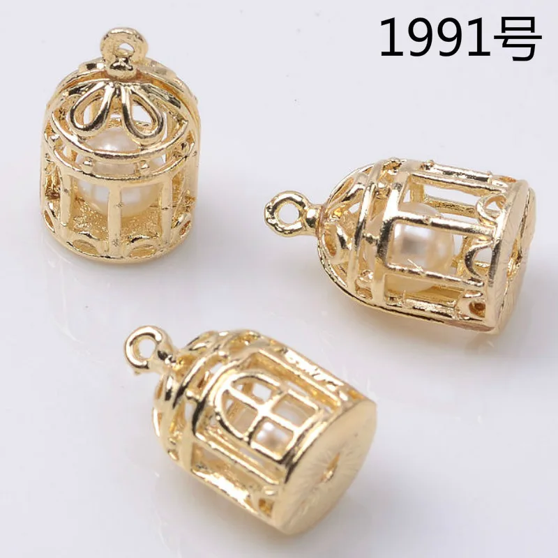 50pcs 12x21MM Zinc Alloy gold color 3D mini hollow bird cage with pearl Charm Necklace Pendant DIY Fashion Jewelry For Women&Men
50pcs 12x21MM Zinc Alloy gold color 3D mini hollow bird cage with pearl Charm Necklace Pendant DIY Fashion Jewelry For Women&Men