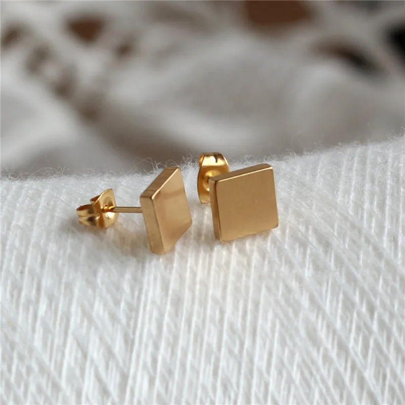 Titanium 316L Stainless Steel Gold-color IP Planting Stud Earrings Square 8mm No Fade Allergy Free Fashion Jewelry
Titanium 316L Stainless Steel Gold-color IP Planting Stud Earrings Square 8mm No Fade Allergy Free Fashion Jewelry