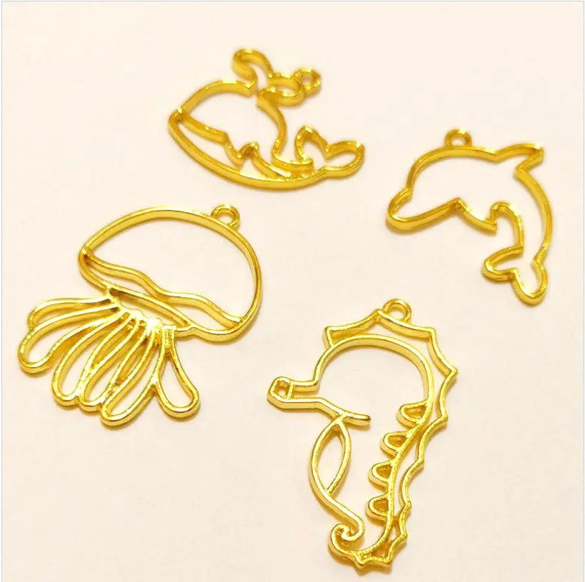 10pcs Seahorse jellyfish dolphin Metal Frame Pendant Gold Charm Setting Cabochon Setting UV Resin Charm Jewelry Making Findings
10pcs Seahorse jellyfish dolphin Metal Frame Pendant Gold Charm Setting Cabochon Setting UV Resin Charm Jewelry Making Findings