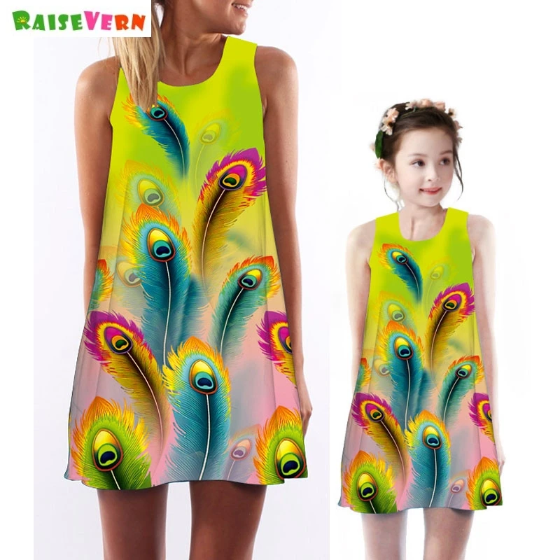 New 2019 Fashion Family Matching Outfits Colorful Feather Print Mom Daughter Mini Summer Dress Girls Beach Boho Dresses
New 2019 Fashion Family Matching Outfits Colorful Feather Print Mom Daughter Mini Summer Dress Girls Beach Boho Dresses