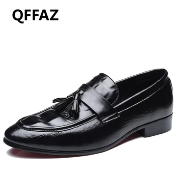 QFFAZ 2018 New Oxford Soft Leather Men Shoes Pointed Toe Crocodile Pattern Slip-on Shoes Tassel Spring Men Shoes Big Size 38-48
QFFAZ 2018 New Oxford Soft Leather Men Shoes Pointed Toe Crocodile Pattern Slip-on Shoes Tassel Spring Men Shoes Big Size 38-48