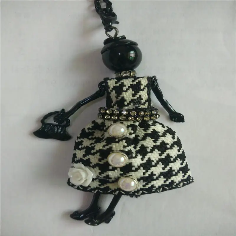 HYBZH Cat face luxury elegant ladies necklaces free shipping new women long chain stylish french paris doll necklaces jewelry
HYBZH Cat face luxury elegant ladies necklaces free shipping new women long chain stylish french paris doll necklaces jewelry