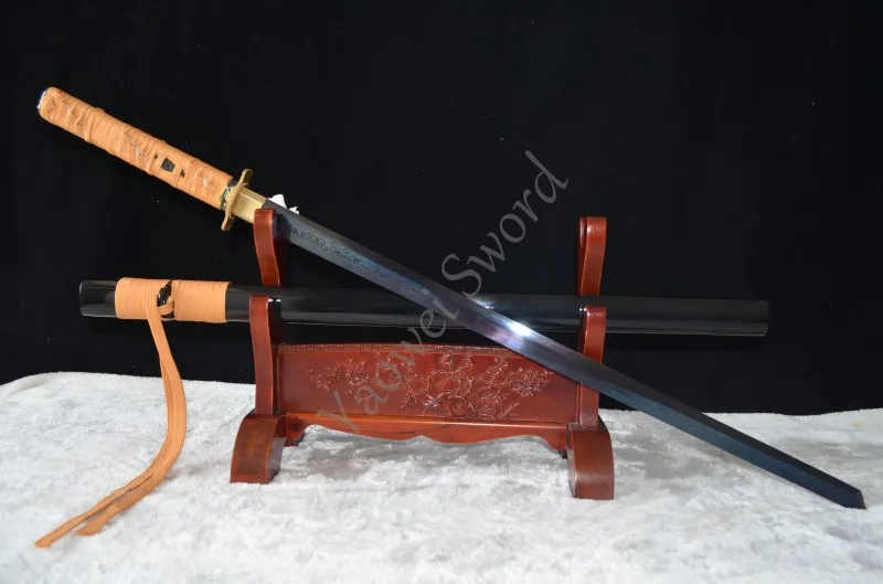 100% NINJA HANDMADE JAPANESE SAMURAI KATANA SWORD BLUE&RED FOLDED STEEL FULL TANG SHARP BLADE CAN CUT TREE
100% NINJA HANDMADE JAPANESE SAMURAI KATANA SWORD BLUE&RED FOLDED STEEL FULL TANG SHARP BLADE CAN CUT TREE