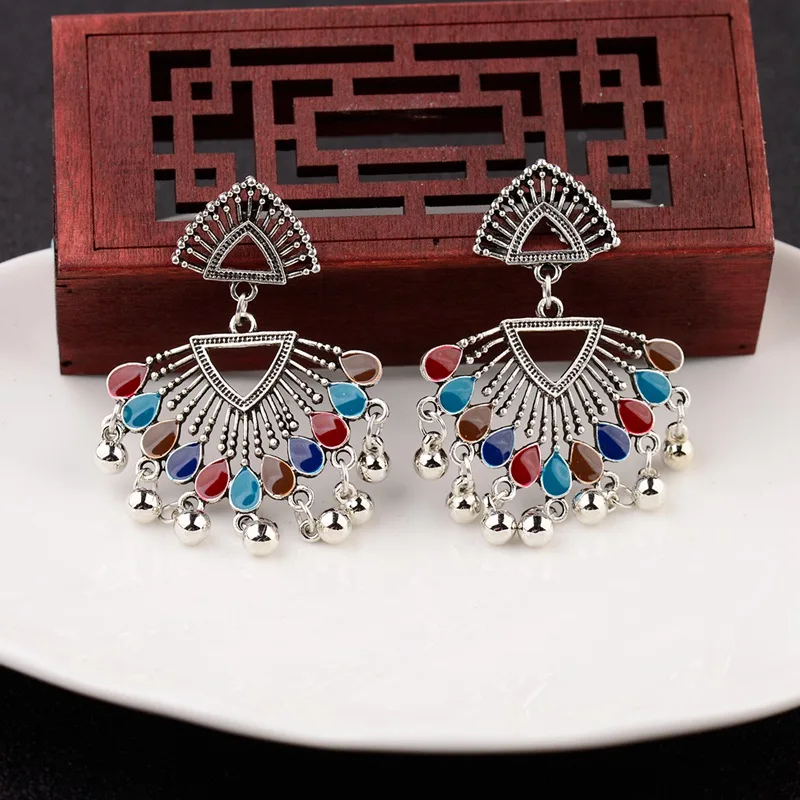 TopHanqi Bohemian Vintage Dangling Drop Earrings With Stone Bead Women Brincos Hollow Tibetan Silver Ethnic Retro Indian Jewelry
TopHanqi Bohemian Vintage Dangling Drop Earrings With Stone Bead Women Brincos Hollow Tibetan Silver Ethnic Retro Indian Jewelry