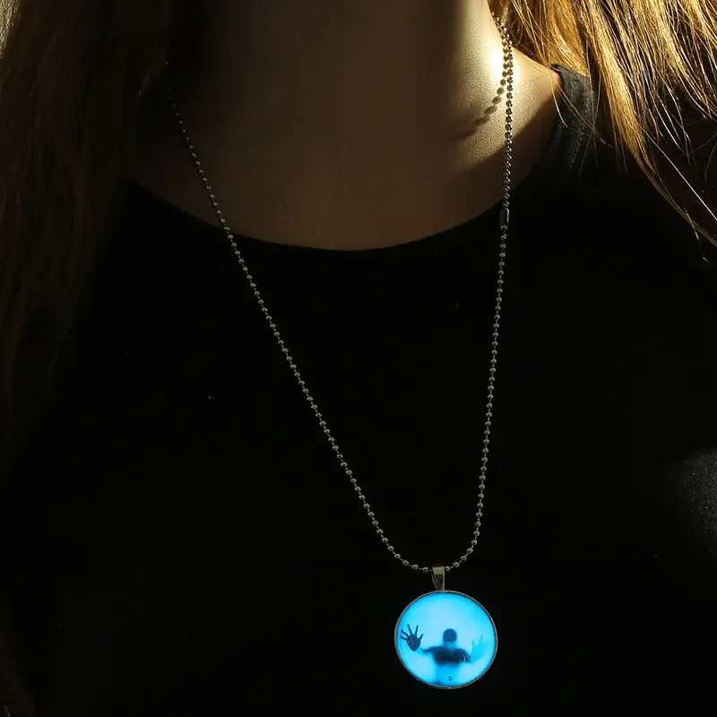 Vintage Magic Glow in the Dark Shadow Men Necklace Pendant Stainless Steel Glass Cabochon
Vintage Magic Glow in the Dark Shadow Men Necklace Pendant Stainless Steel Glass Cabochon