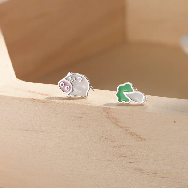 Lidavi Piglet Cabbage Unique Asymmetrical Stud Earrings Small Stud Earrings Animal Cute Pets Earrings For Women Gift New VES6192
Lidavi Piglet Cabbage Unique Asymmetrical Stud Earrings Small Stud Earrings Animal Cute Pets Earrings For Women Gift New VES6192