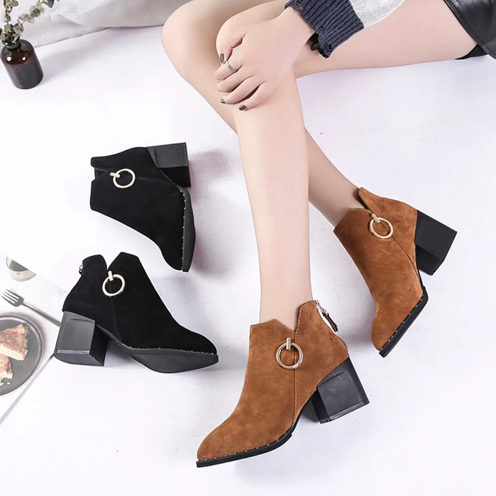 Women's Short Boots Pointed Toe High Heel 2019 Winter Party Boot Suede Stylish Warm Botas Mujer Wedding Party Ankle Shoes Snow
Women's Short Boots Pointed Toe High Heel 2019 Winter Party Boot Suede Stylish Warm Botas Mujer Wedding Party Ankle Shoes Snow