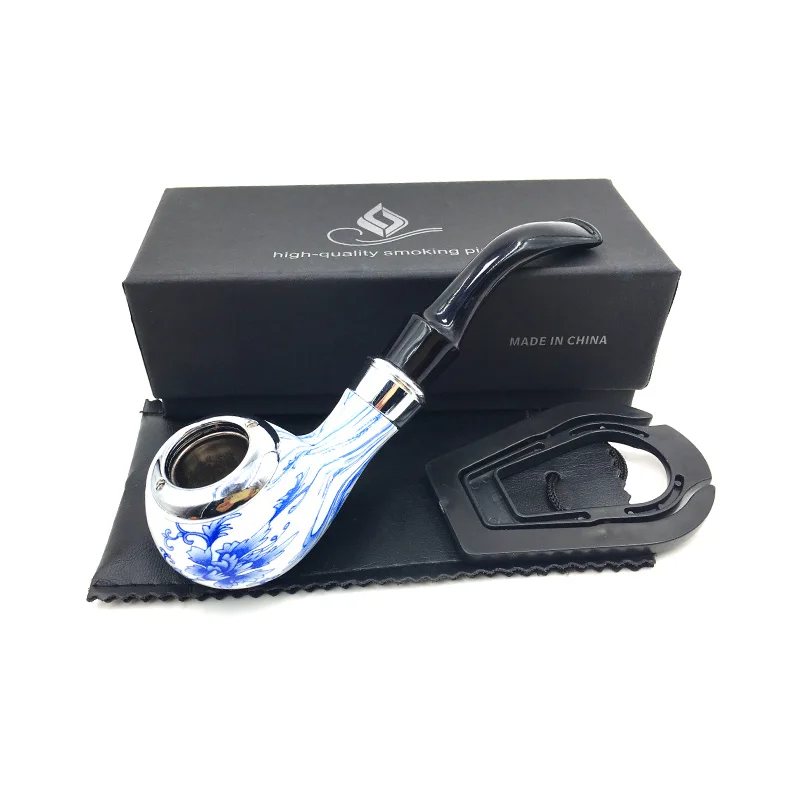 This year, new fashion, ancient Chinese style, style blue and white porcelain pipe pipe, festive gifts for men, free delivery
This year, new fashion, ancient Chinese style, style blue and white porcelain pipe pipe, festive gifts for men, free delivery