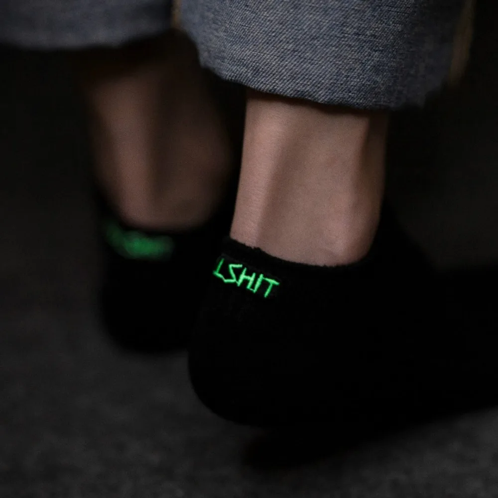 1 Pair Luminous Letter Socks Women Night Glowing Ankle Sock Cotton Socks Solid Color Black And White
1 Pair Luminous Letter Socks Women Night Glowing Ankle Sock Cotton Socks Solid Color Black And White
