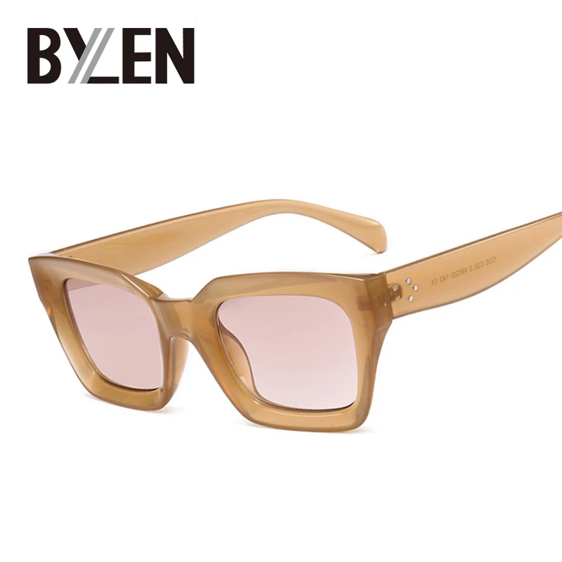 BYLEN 2017 Square Small Frame Retro Sunglasses Women Cat Eye Brand Designer Sun Glasses for Ladies Female Rivet Shades Eyeglass
BYLEN 2017 Square Small Frame Retro Sunglasses Women Cat Eye Brand Designer Sun Glasses for Ladies Female Rivet Shades Eyeglass