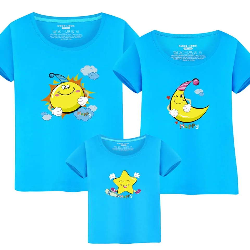 2018 Family Matching Clothes Cartoon DADDY MOMMY KID BABY T-shirt Plus Size Family Look Baby Kids Family Matching T-shirt
2018 Family Matching Clothes Cartoon DADDY MOMMY KID BABY T-shirt Plus Size Family Look Baby Kids Family Matching T-shirt
