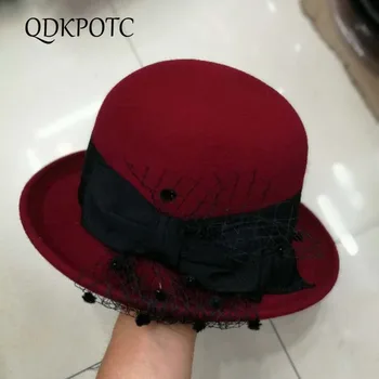 QDKPOTC Winter Autumn High Quality Fashion Fedora Hat Unique Cute Crimping Cap Flower Wool Cap Floppy Hat Female Gorro Women
QDKPOTC Winter Autumn High Quality Fashion Fedora Hat Unique Cute Crimping Cap Flower Wool Cap Floppy Hat Female Gorro Women