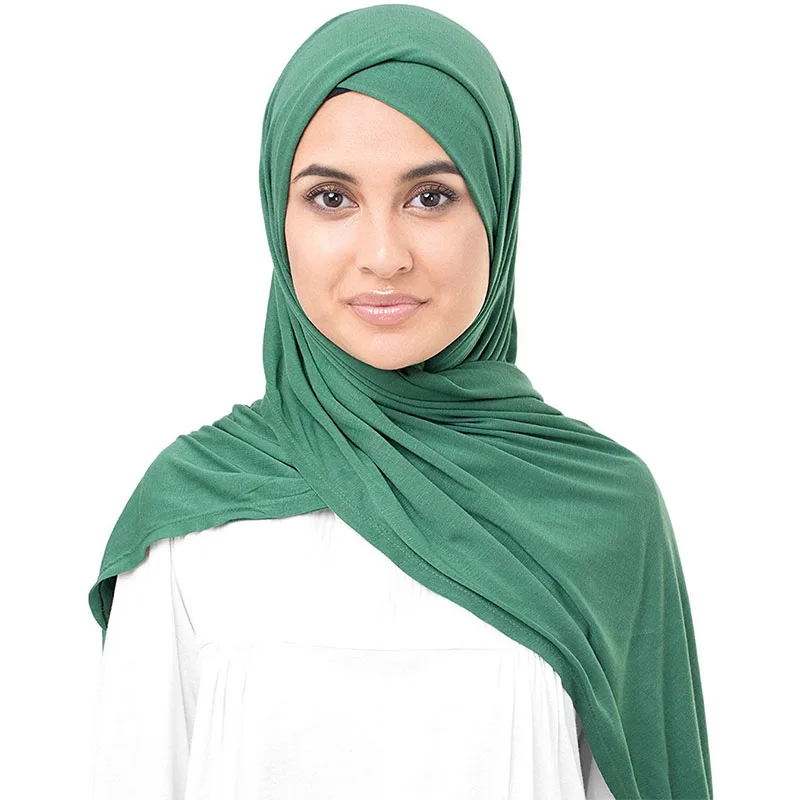 We are factory Cool and breathable Muslim Hijab Scarf very Soft Bandana Women Solid Long women's scarves 180*85cm
We are factory Cool and breathable Muslim Hijab Scarf very Soft Bandana Women Solid Long women's scarves 180*85cm