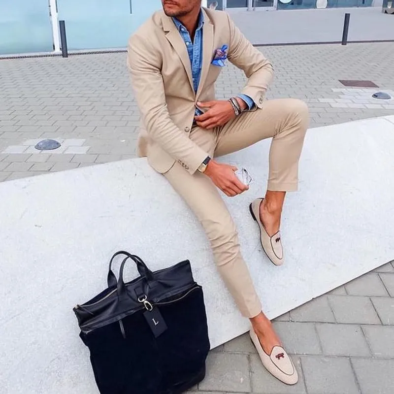 2pcs Elegant Khaki Slim Fit Business Formal Wear Men Suits Groom Tuxedos Best Man High Quality Wedding Costume Suits for Men
2pcs Elegant Khaki Slim Fit Business Formal Wear Men Suits Groom Tuxedos Best Man High Quality Wedding Costume Suits for Men